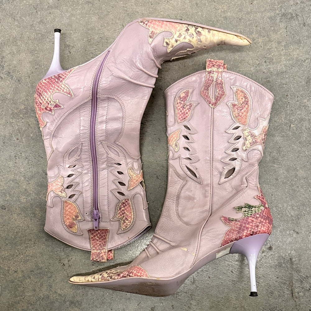 Women's Lavender Pointed-Toe Heeled Cowboy Boots